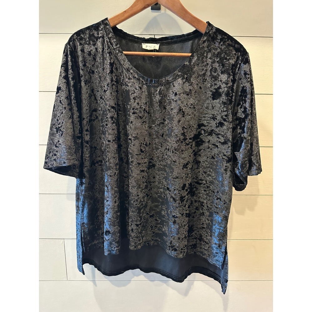 POL Black Crushed Velvet High Low Top Short Sleeve Scoop Neck HWT73 Womens Small